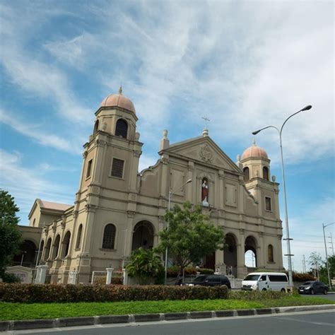 churches in metro manila